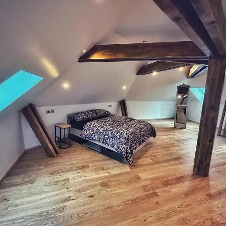 Grande Maison Moderne 5 Vila